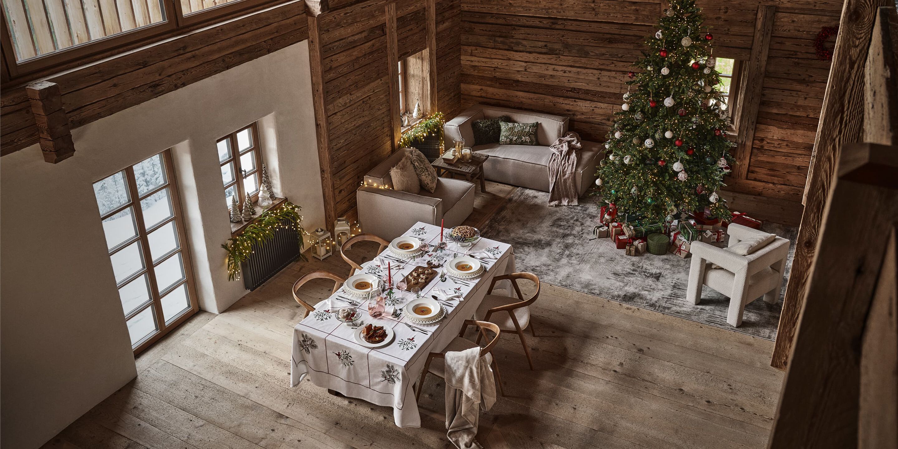 <font size="+3">At the table, it&rsquo;s already Christmas</font size="+3">